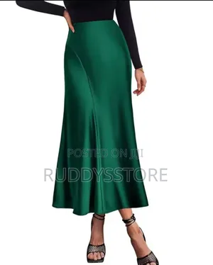Luxury Silk Skirt – Elegant Comfortable