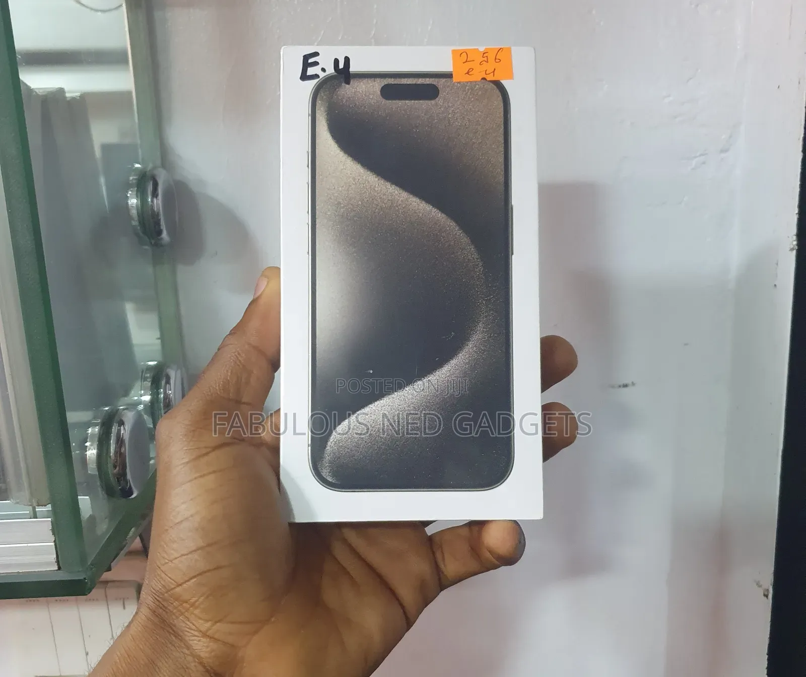 New Apple iPhone 15 Pro 256 GB Black