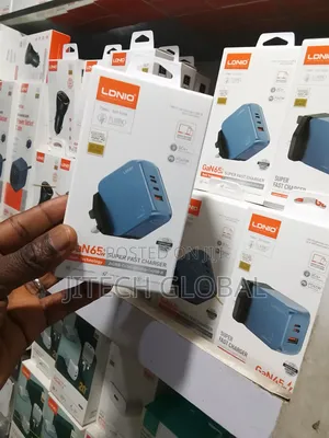 Ldnio Gan65w Super Fast Charger With 2 Usb-c, Lighting Usb-a