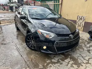 Toyota Corolla S Premium 4dr Sedan (1.8L 4cyl CVT) 2015 Black