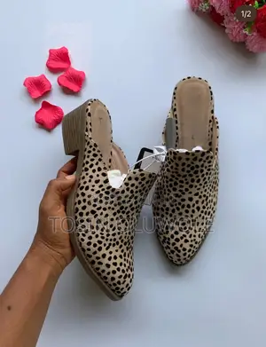 Quality Stock Flat Shoes