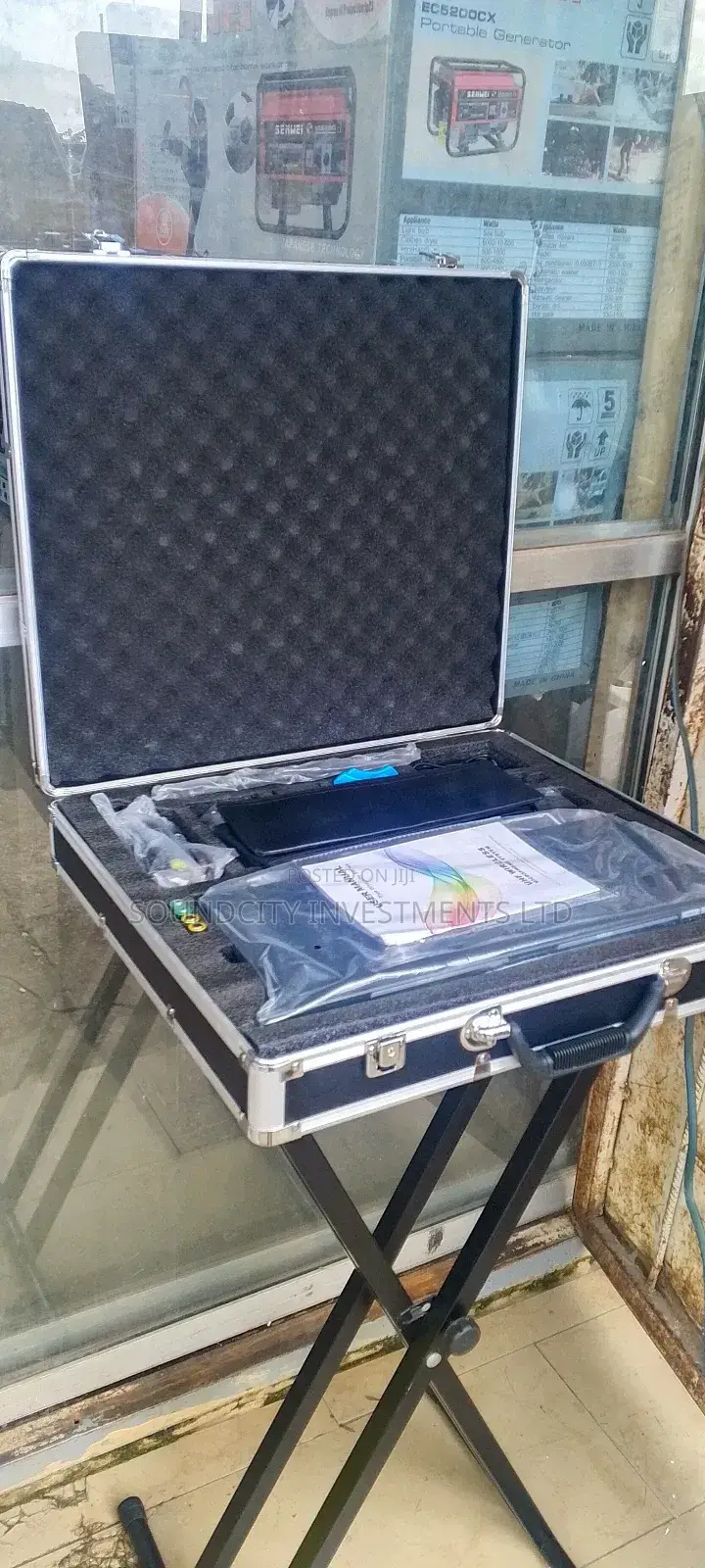Dbass  Sr-185 Digital Wireless Microphone.