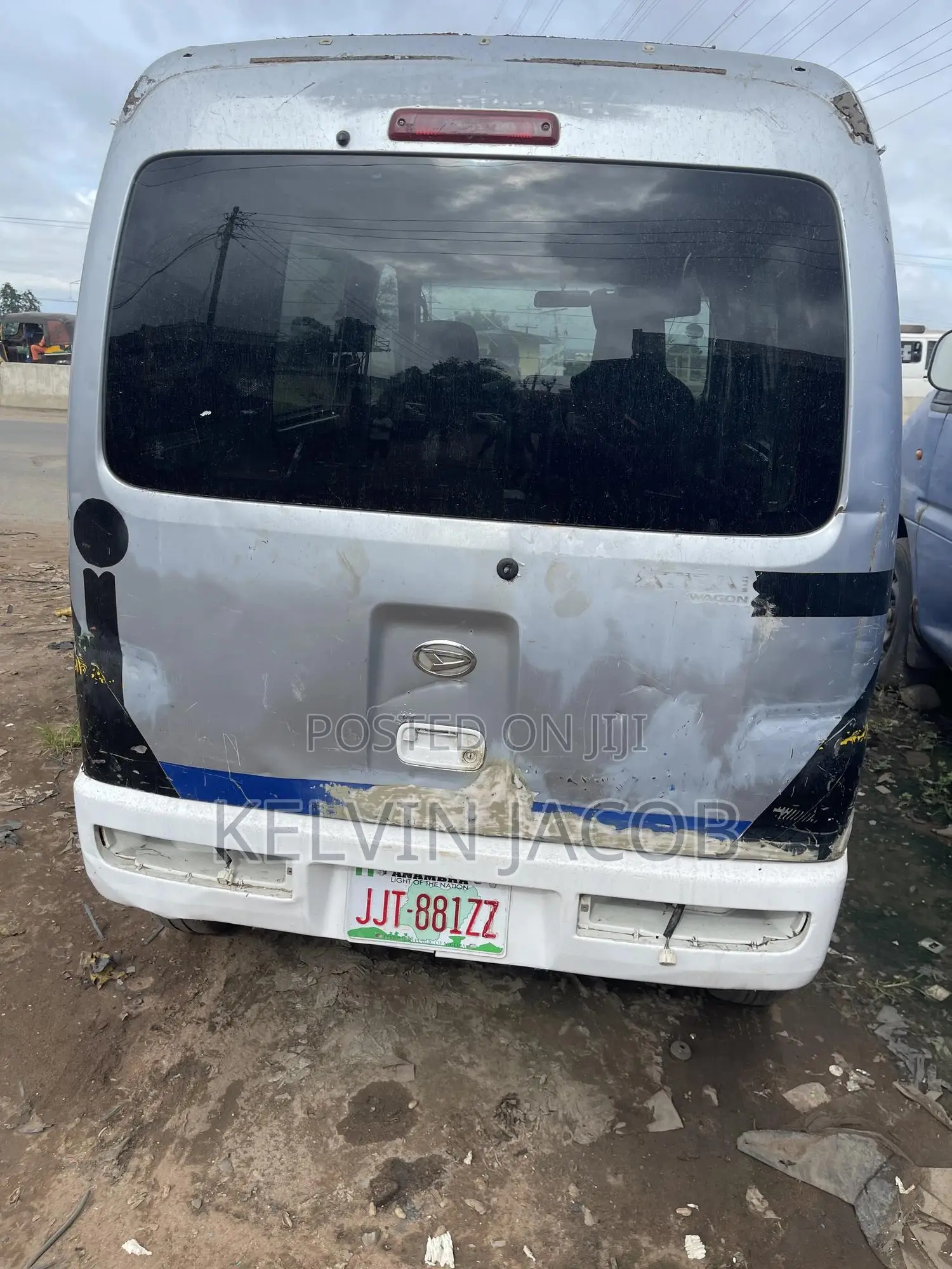 Daihatsu Hijet 2017 White