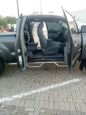 Toyota Tacoma 2012 Gray