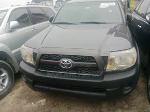 Toyota Tacoma Double Cab V6 Automatic 2011 Gray