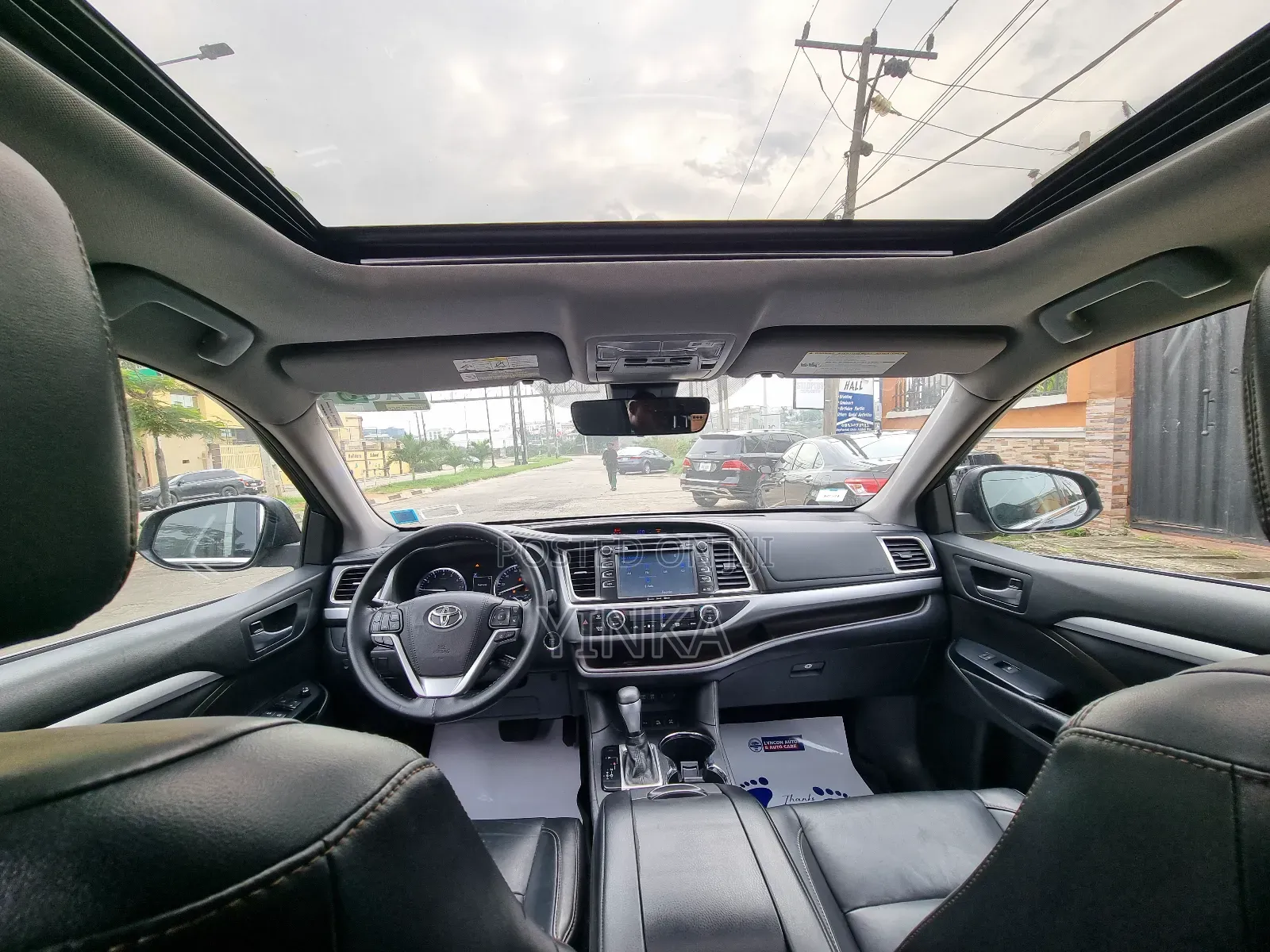 Toyota Highlander XLE 4x4 V6 (3.5L 6cyl 8A) 2017 Black