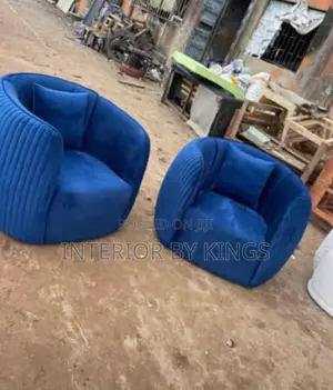 2seater Fabric Sofa Can Be Made in Preferred Colors