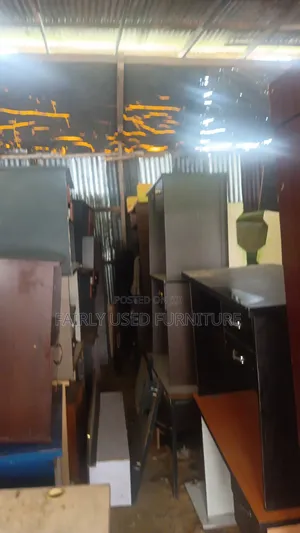 We Buy And Sell Fairly Used Households And Office Fairly Used Items