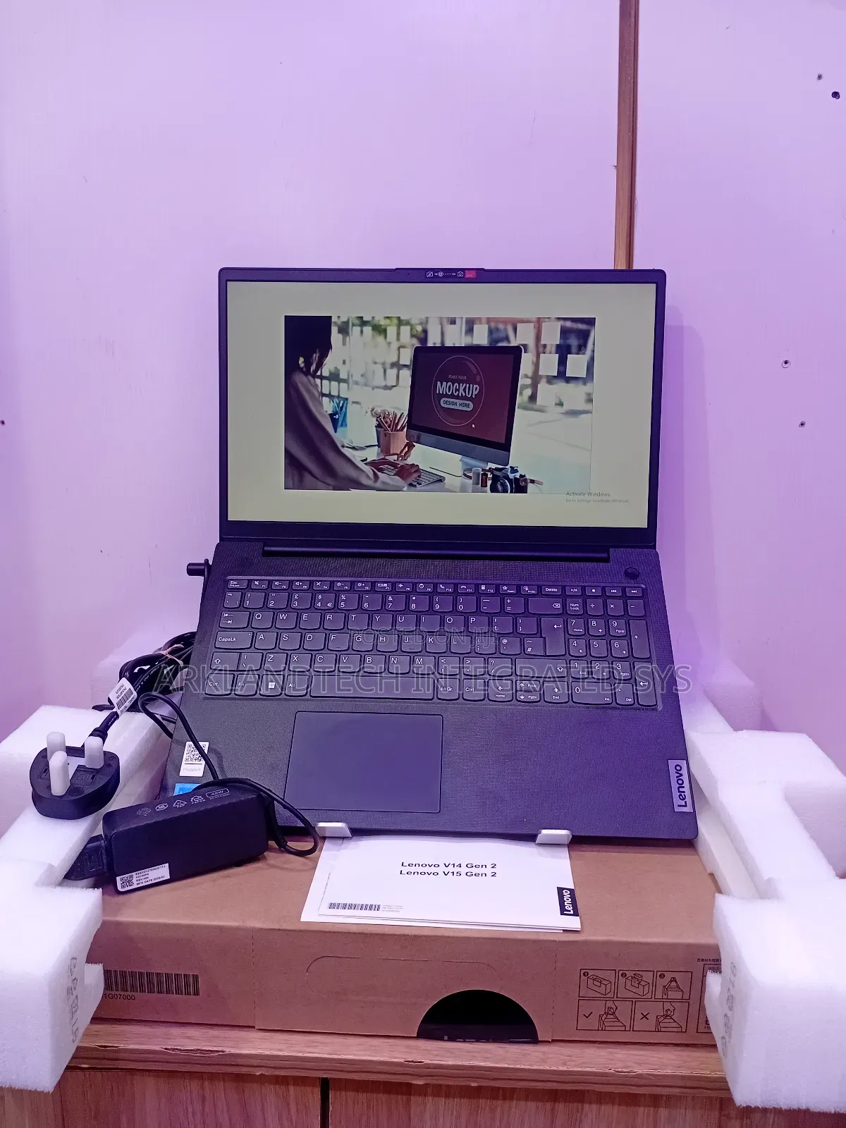 New Laptop Lenovo IdeaPad 320S 8GB Intel Core i3 SSD 256GB