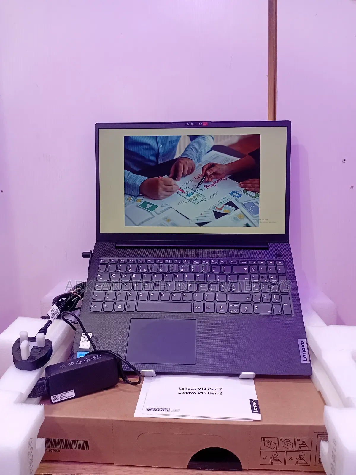 New Laptop Lenovo IdeaPad 320S 16GB Intel Core i3 SSD 256GB