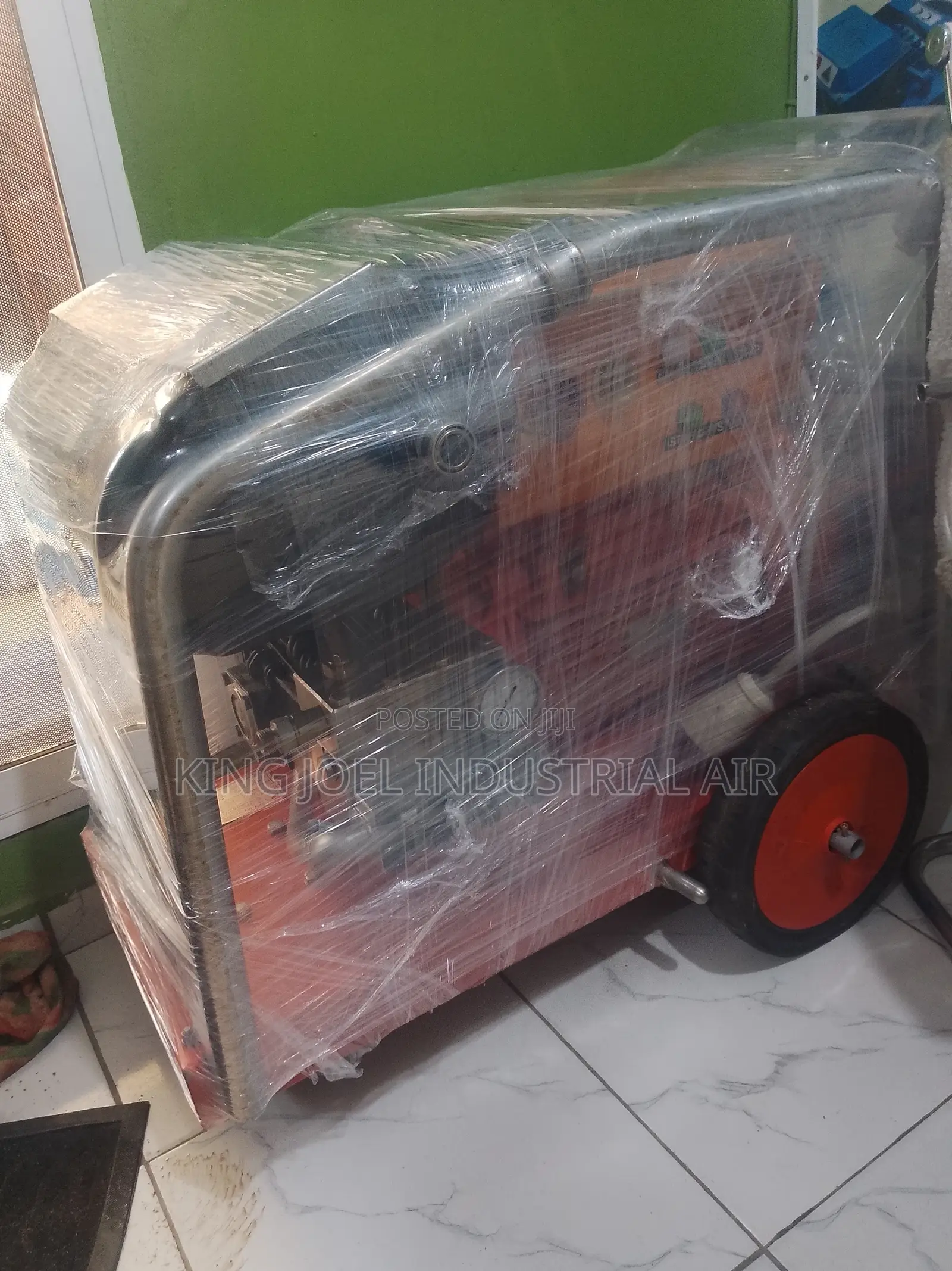 Hydro Blasting Machine