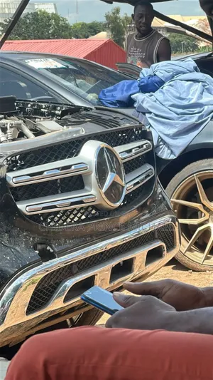 Front Grill for Glc300 2020 Model