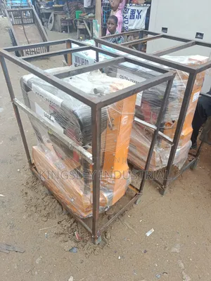 10-13hp Plate Compactor Machine C-330 Plate Size 900mm-650mm 0-25min