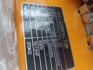 10-13hp Plate Compactor Machine C-330 Plate Size 900mm-650mm 0-25min