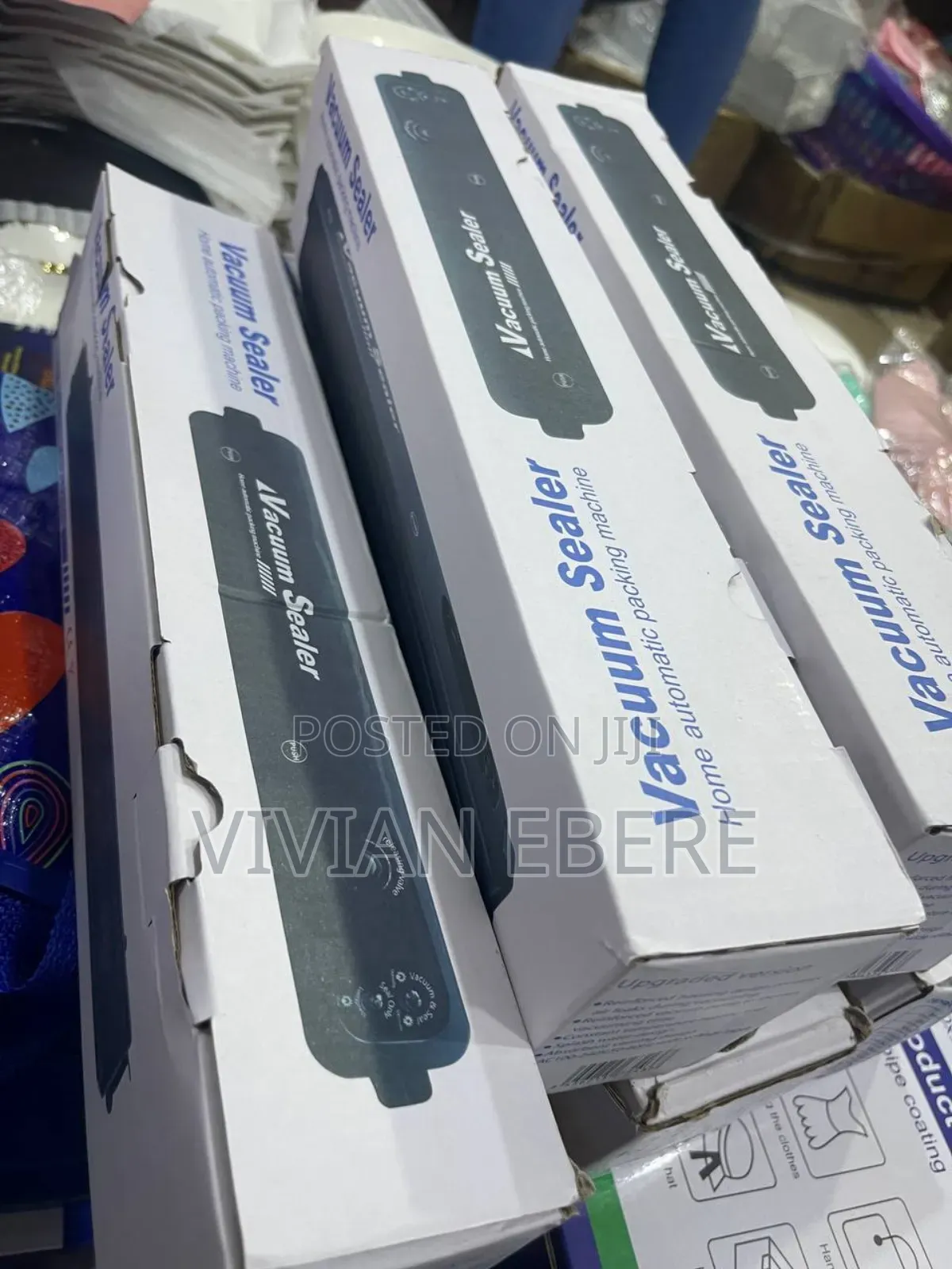 Vacuum Sealing Machine With 10 Sheets of Nylon