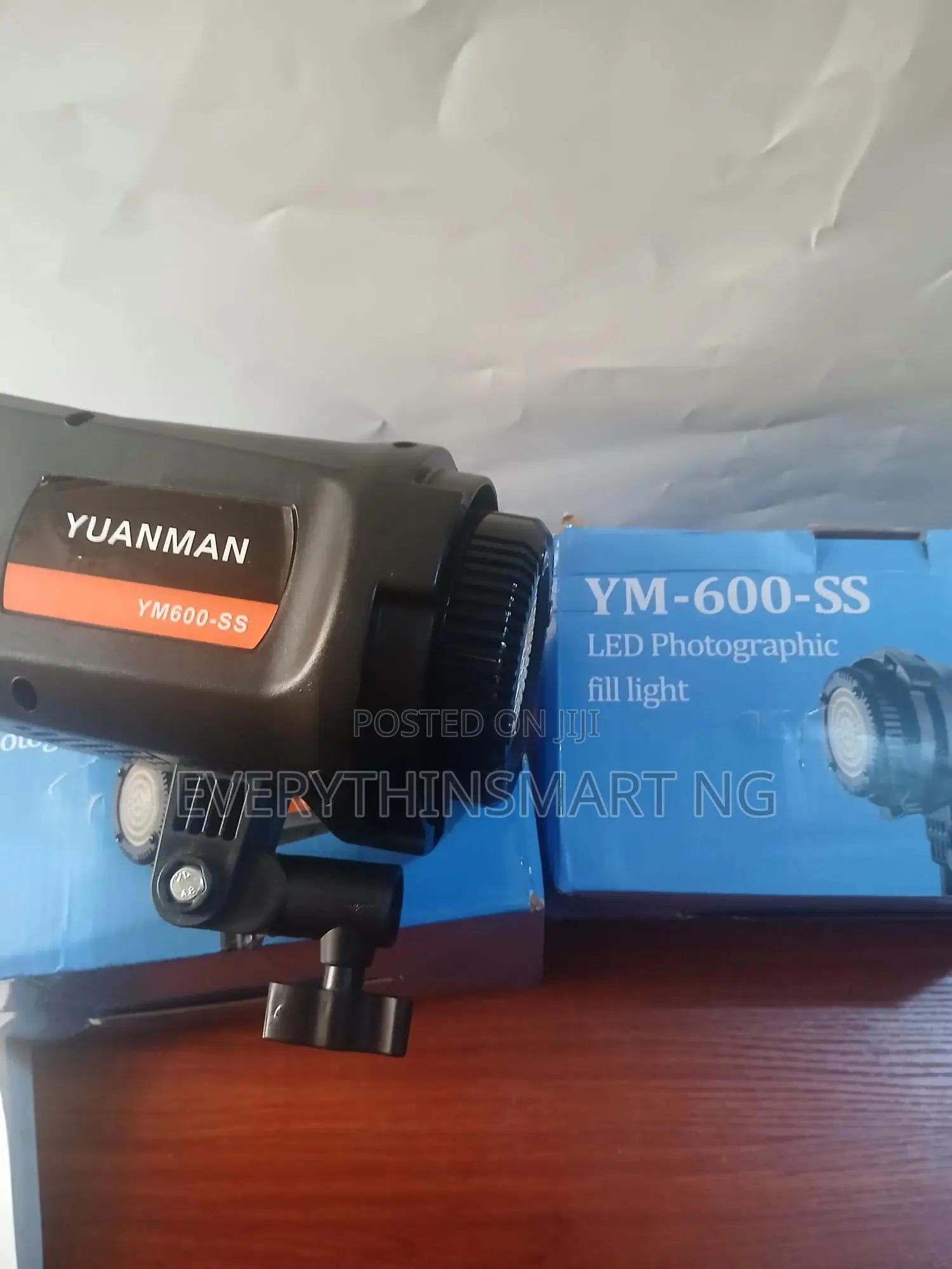 Ym 600 Light