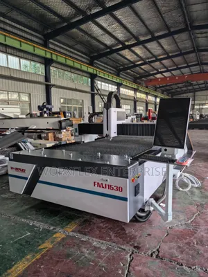 2000w Fibre Laser Cutting Machine