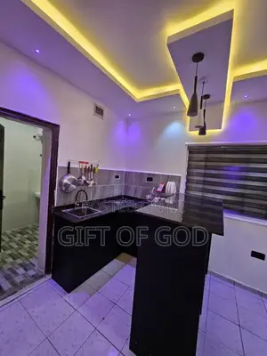 Exquisite Self-Contained Room
