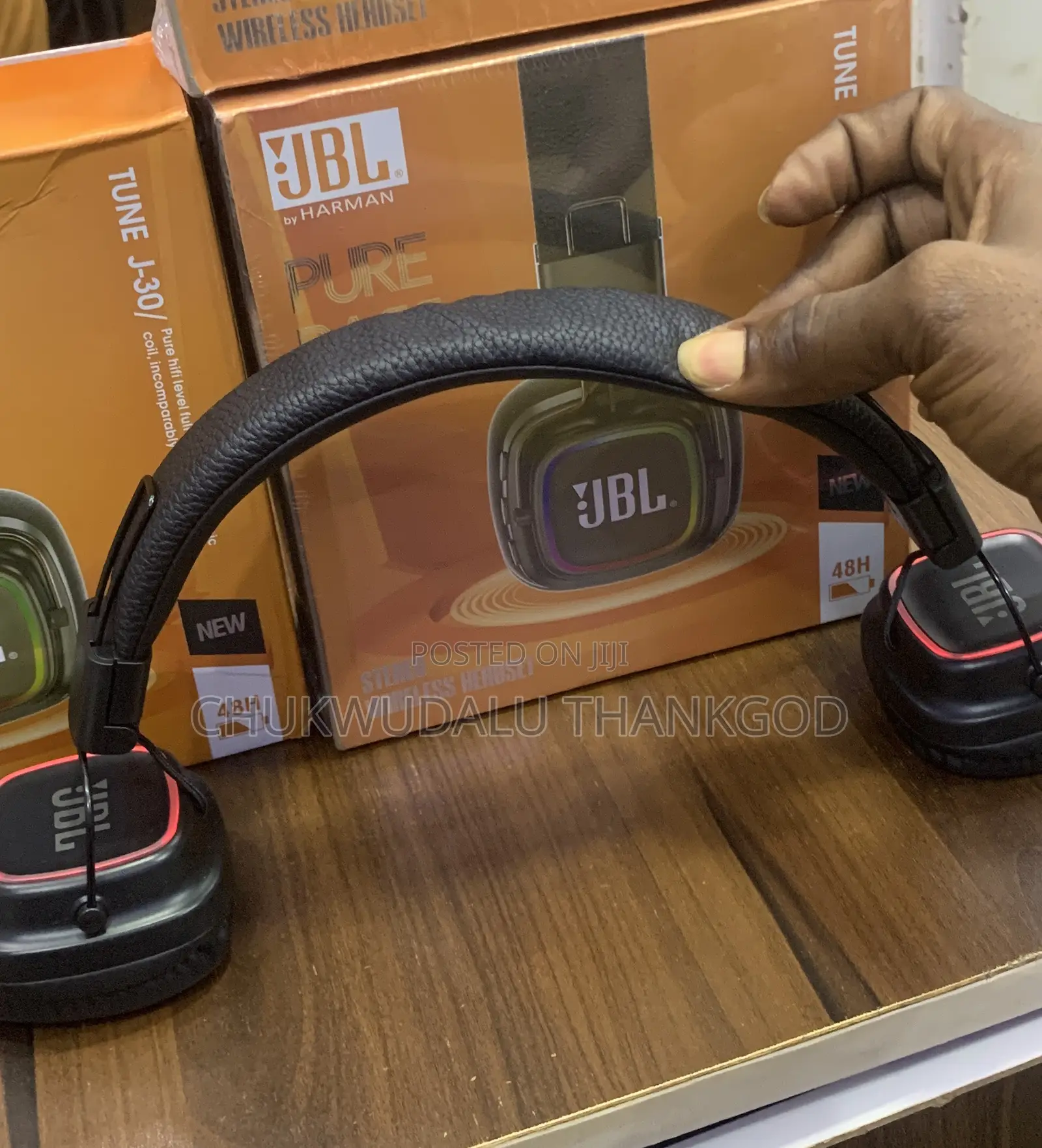 Super Flexible JBL Headset With Good Bass