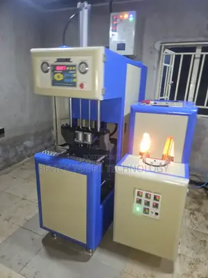 Pet Bottle Blowing Machine for Water Drinks