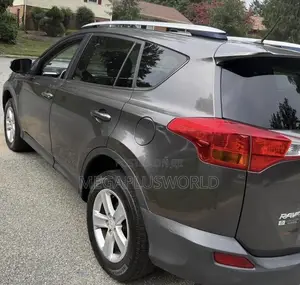 Toyota RAV4 Limited AWD (2.5L 4cyl 6A) 2013 Gray