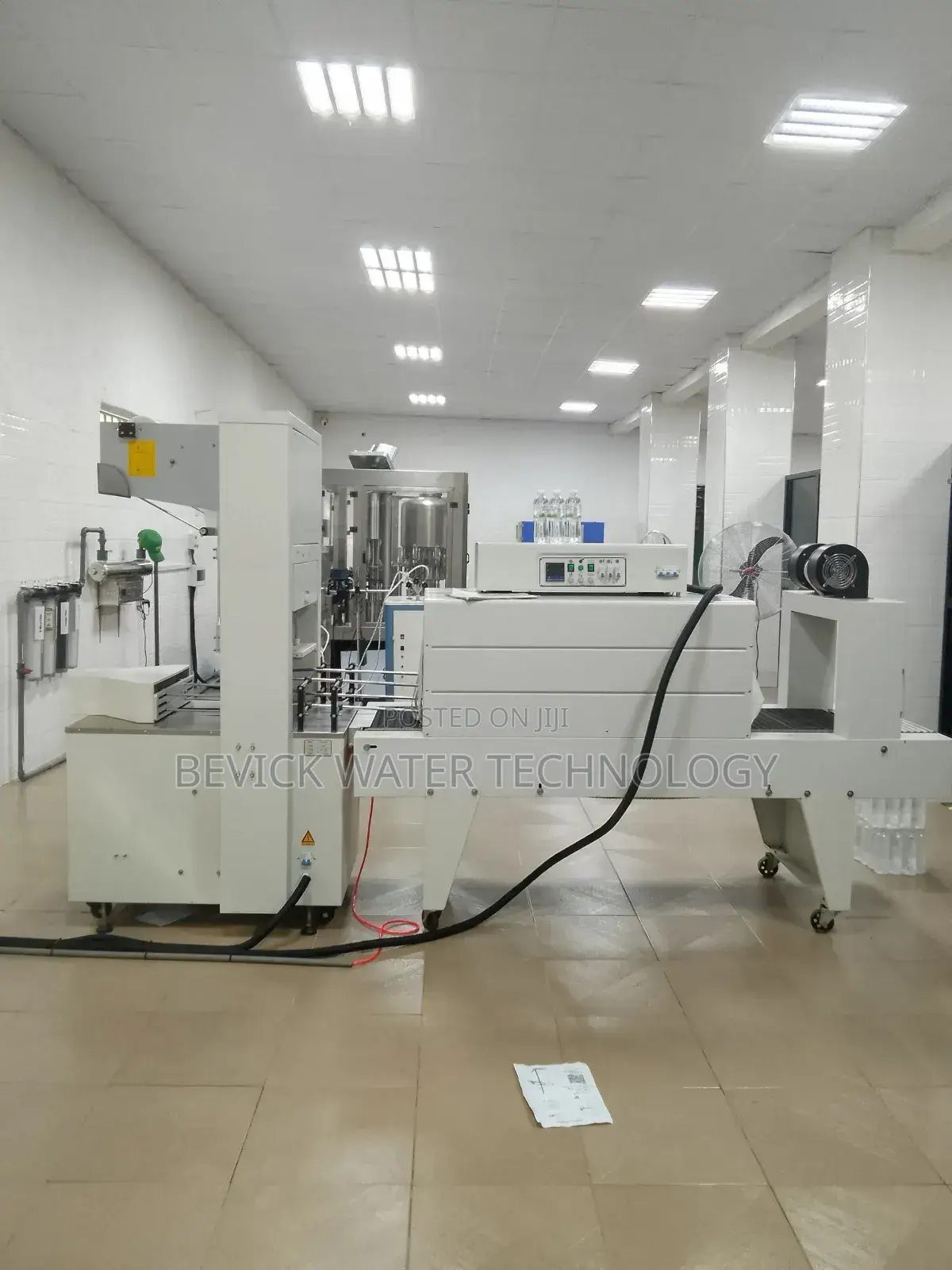 Shrink Wrapper Machine for Bottle Water Drinks