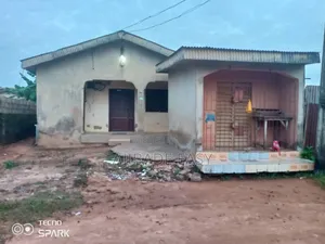 4bdrm Block of Flats in Ayobo for sale