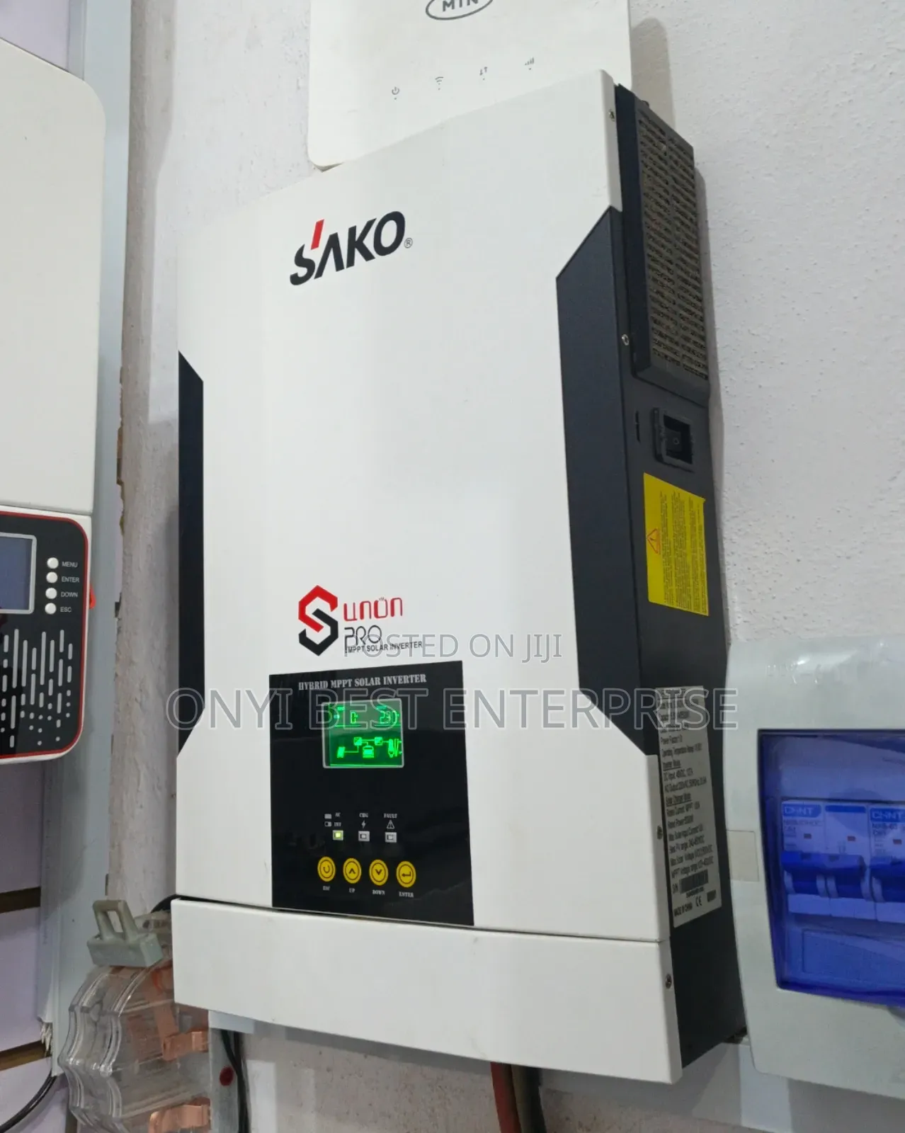 Sako Hybrid Inverter Sun Pro 3.5kva/24v
