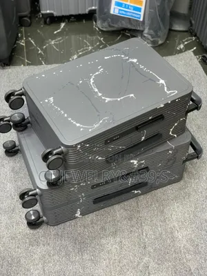 Nice Stylish Luggage For The Fashionable High Quality