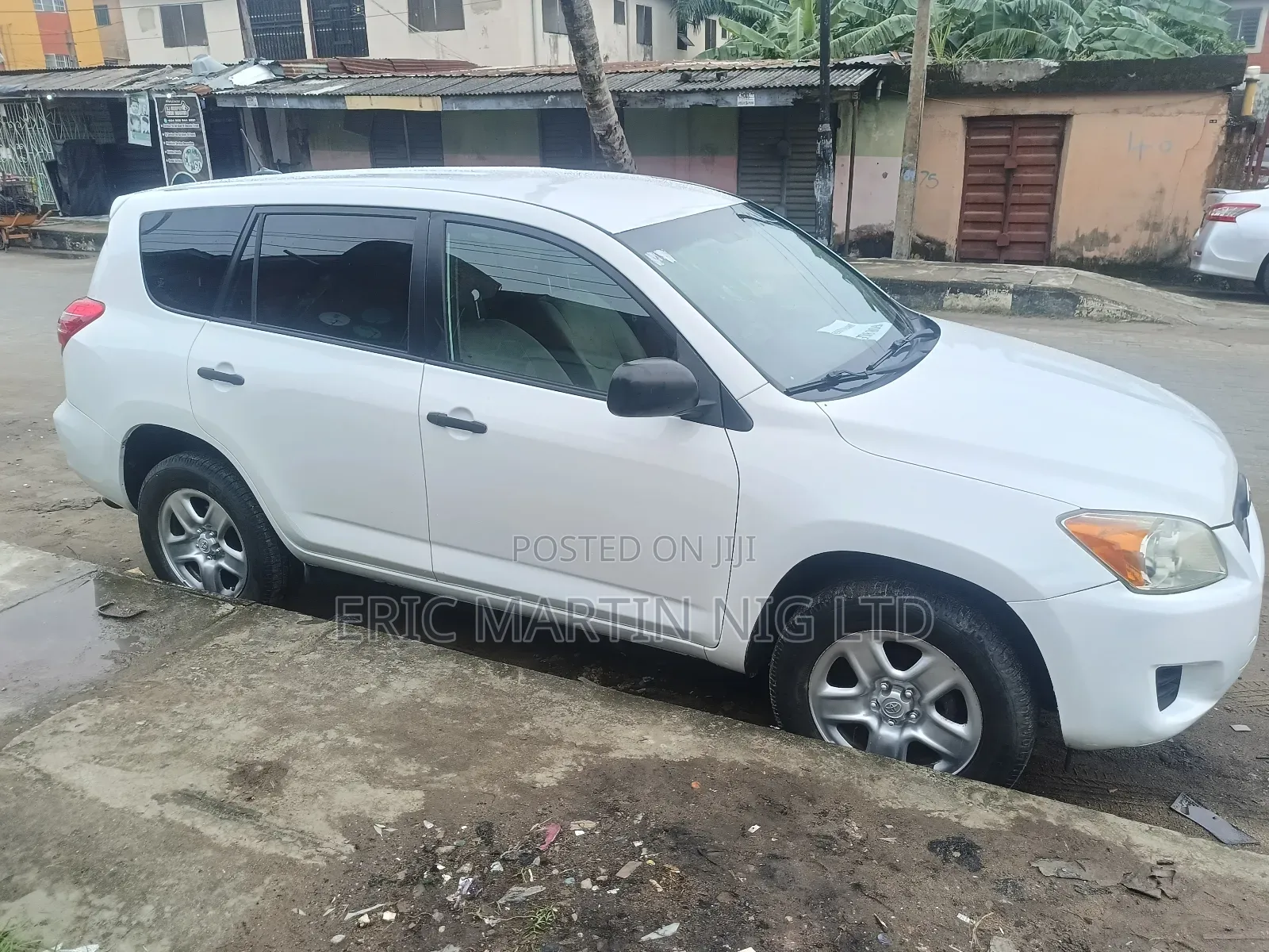 Toyota RAV4 2012 White