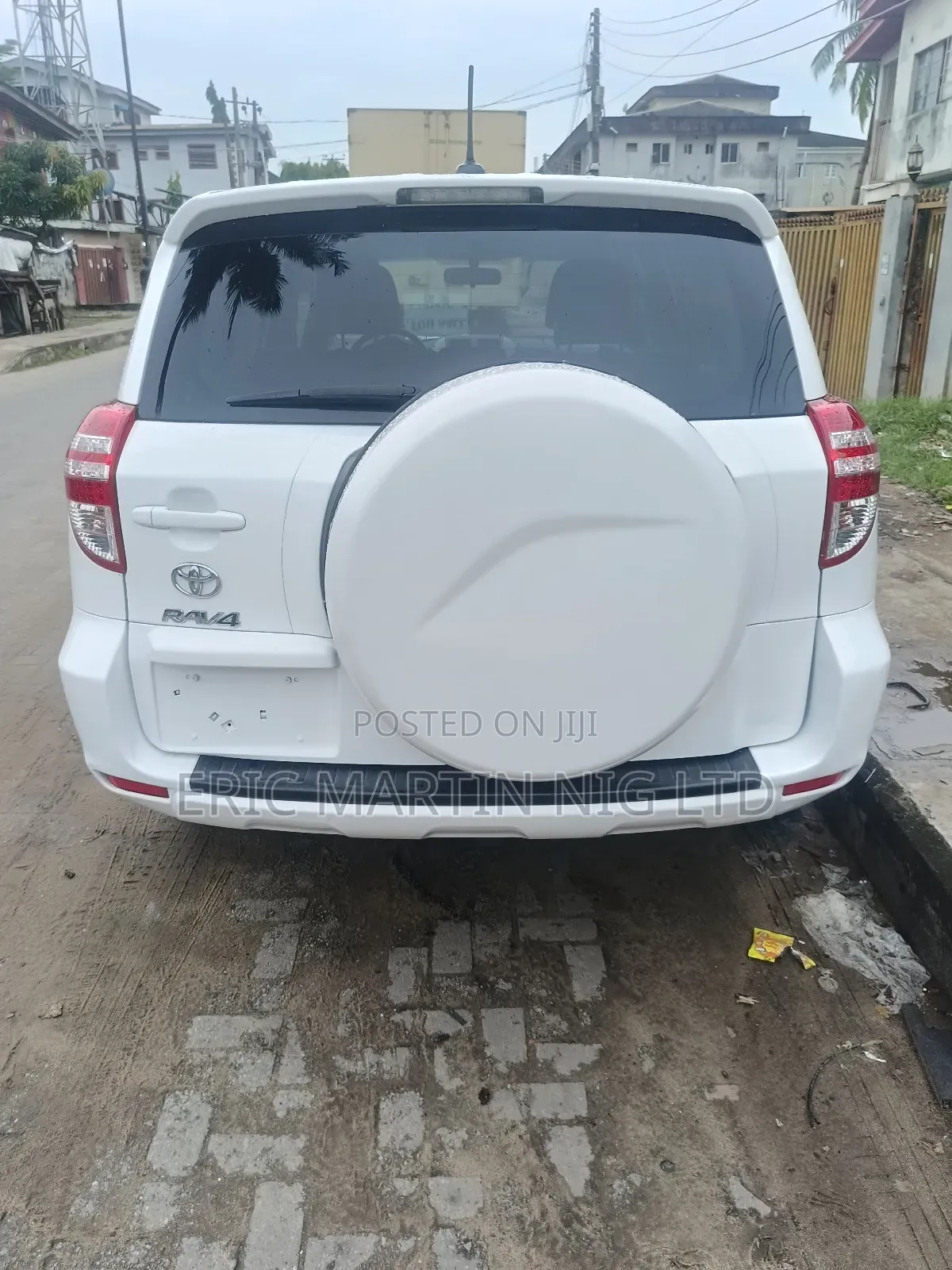 Toyota RAV4 2012 White