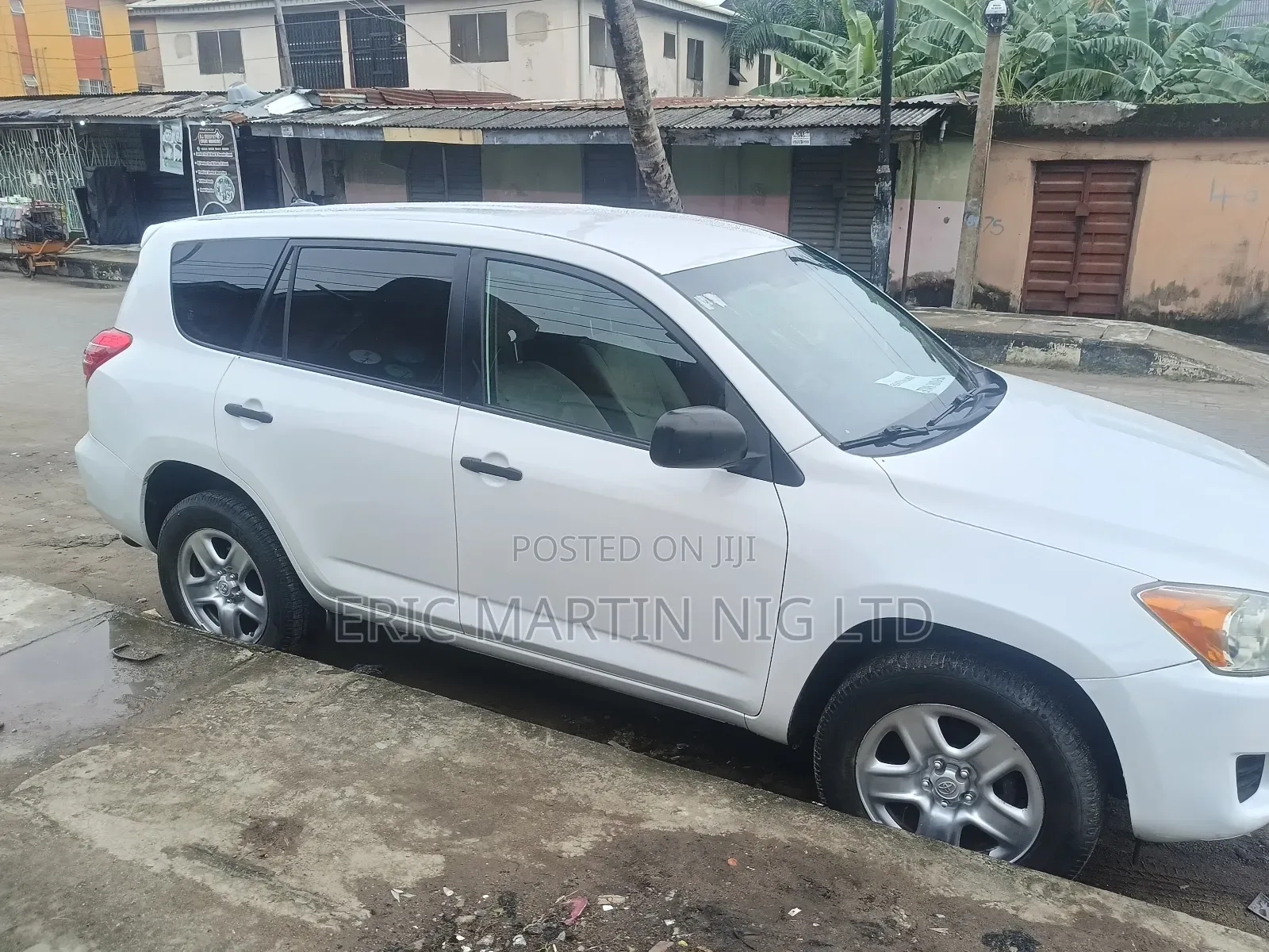 Toyota RAV4 2012 White