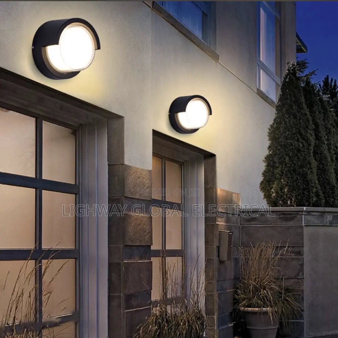 Outdoor Wall Light