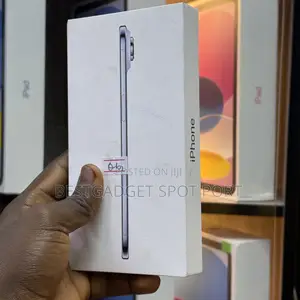 New Apple iPhone Air 256 GB