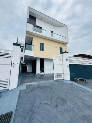 4bdrm Duplex in An Estate Ikeja for sale