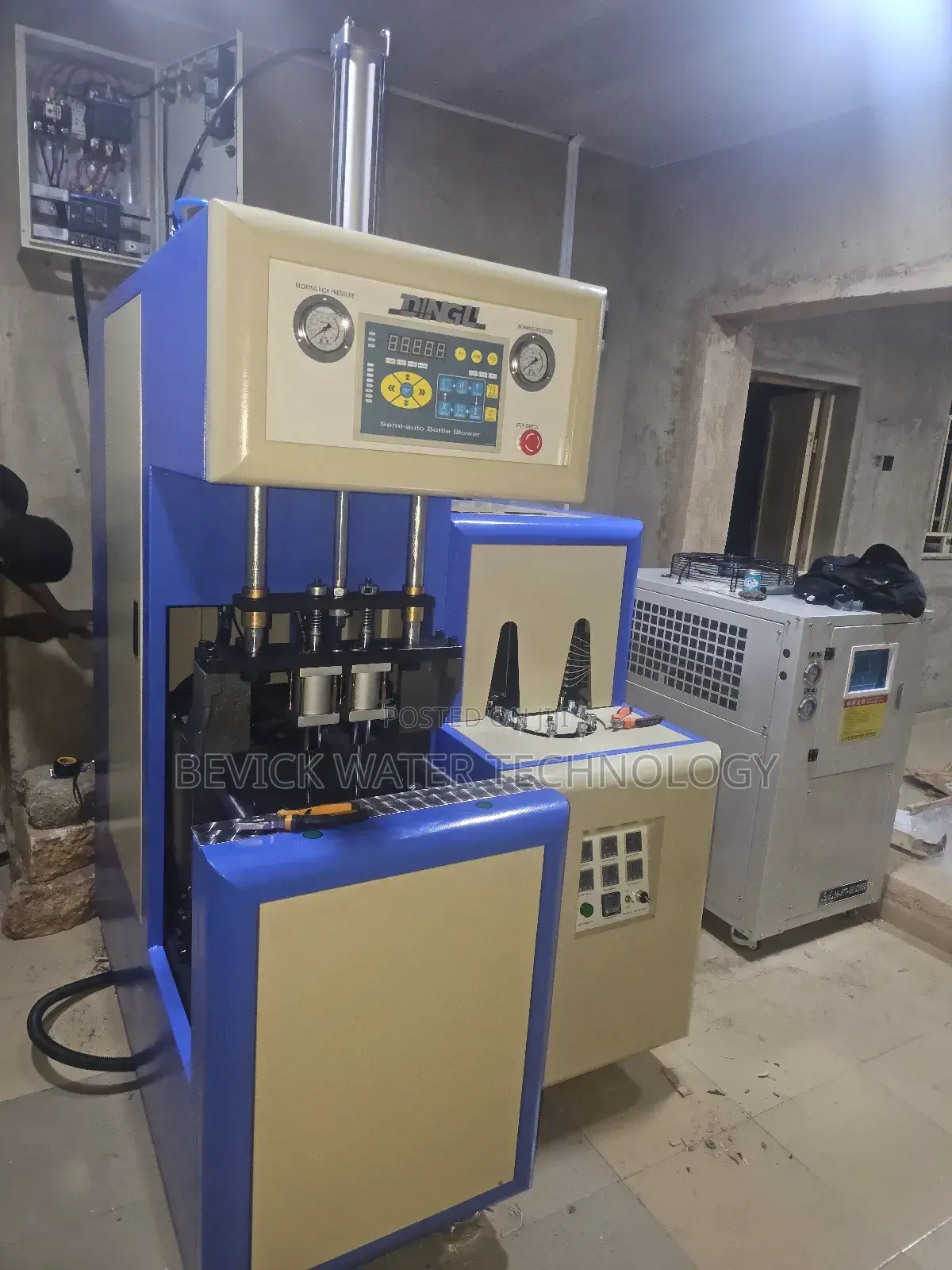 Industrial Pet Bottle Blowing Machine