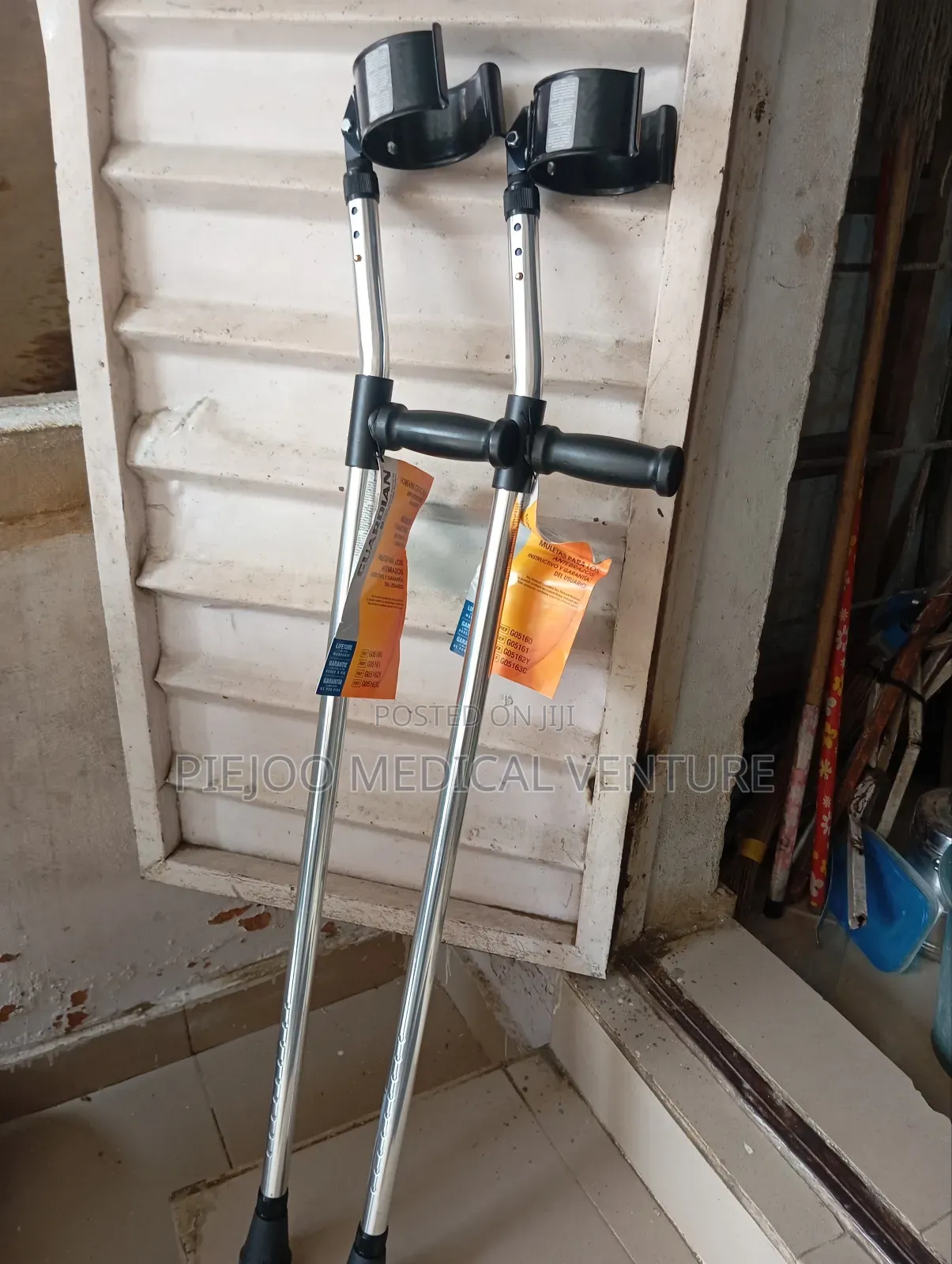Elbow Crutches