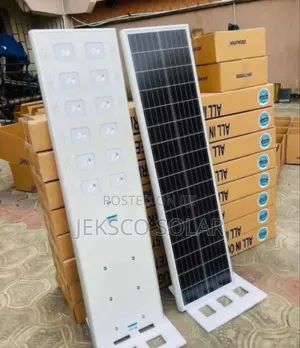 Wakatek All In One Solar Street Light, 12 Eyes.