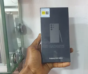 New Samsung Galaxy S24 256 GB Black
