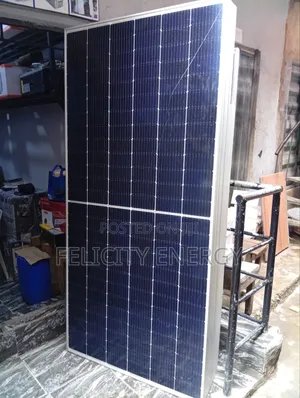Jinko 550watt Solar Panel 156 Cells (Halfcut)