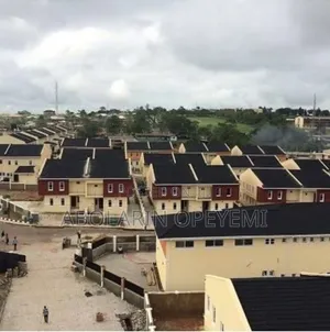 4plots of Land Behind Governor Office Oke Mosan
