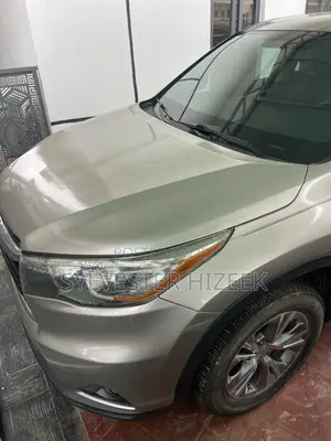 Toyota Highlander 2015 Silver