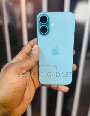 Apple iPhone 16 128 GB Green