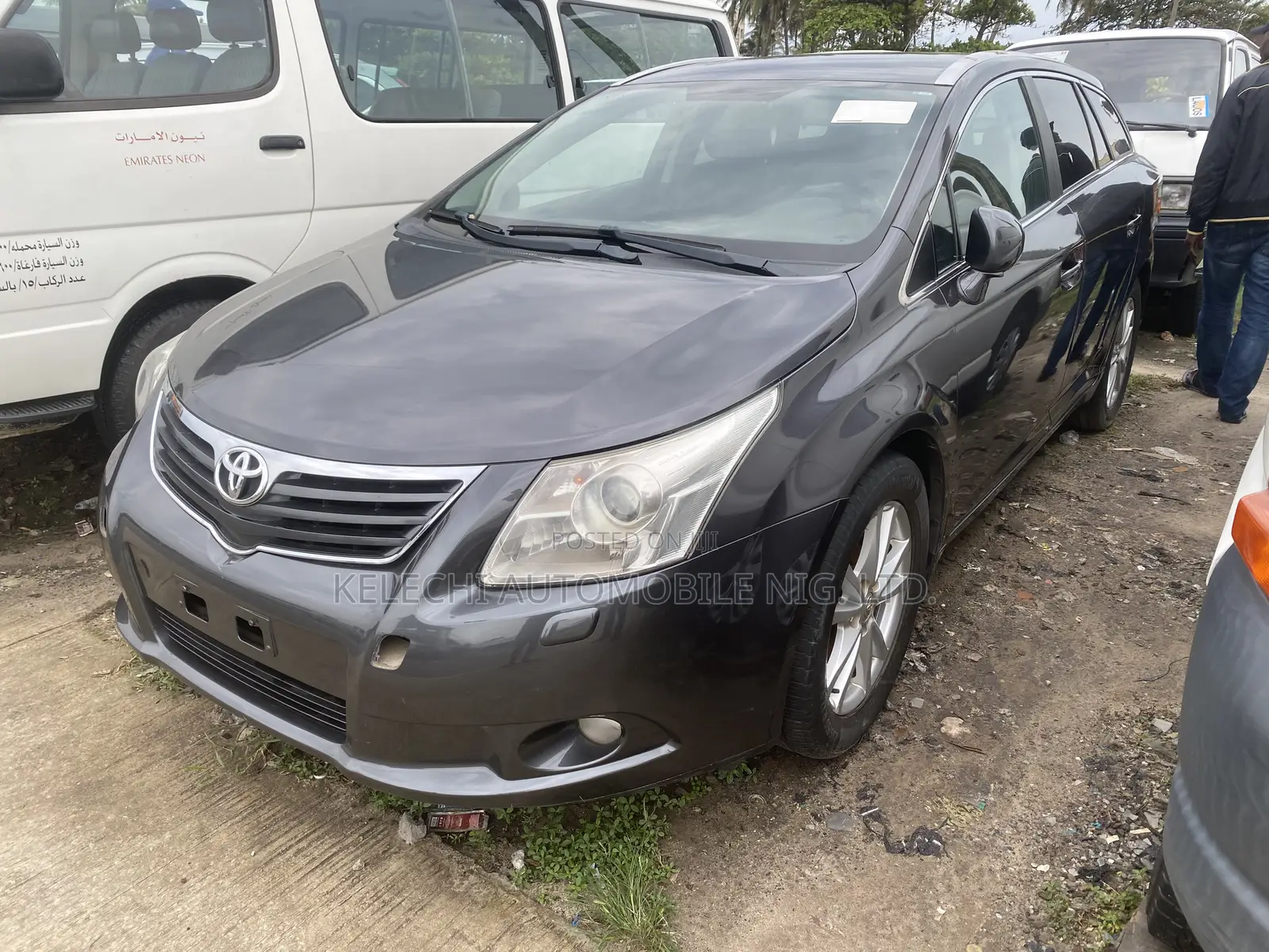 Toyota Avensis 2014 Gray