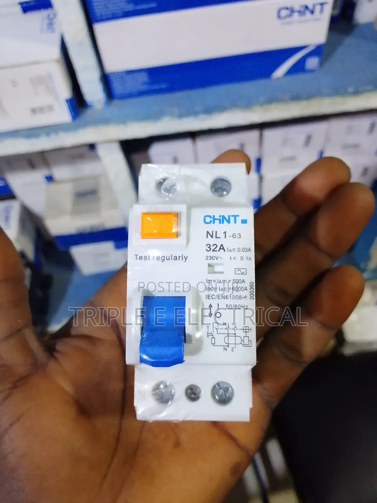 32 Amp  Original Breaker