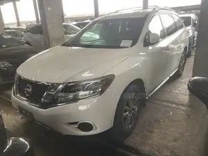 Nissan Pathfinder S 4dr SUV 4WD (3.5L 6cyl CVT) 2015 White