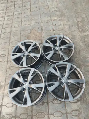 Is250 Alloyed Rim 18inch!