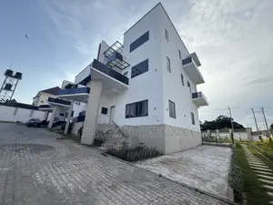 4bdrm Townhouse / Terrace in Asokoro for rent