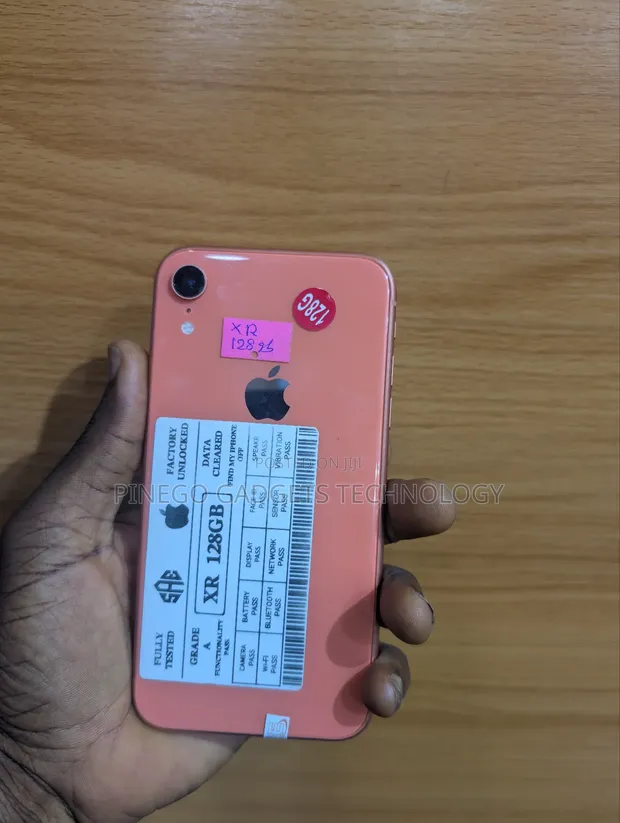 Apple iPhone XR 128 GB Pink in Ikeja - Mobile Phones, Pinego