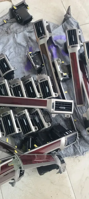 A Pair of Ac Vents for Lexus Gx460